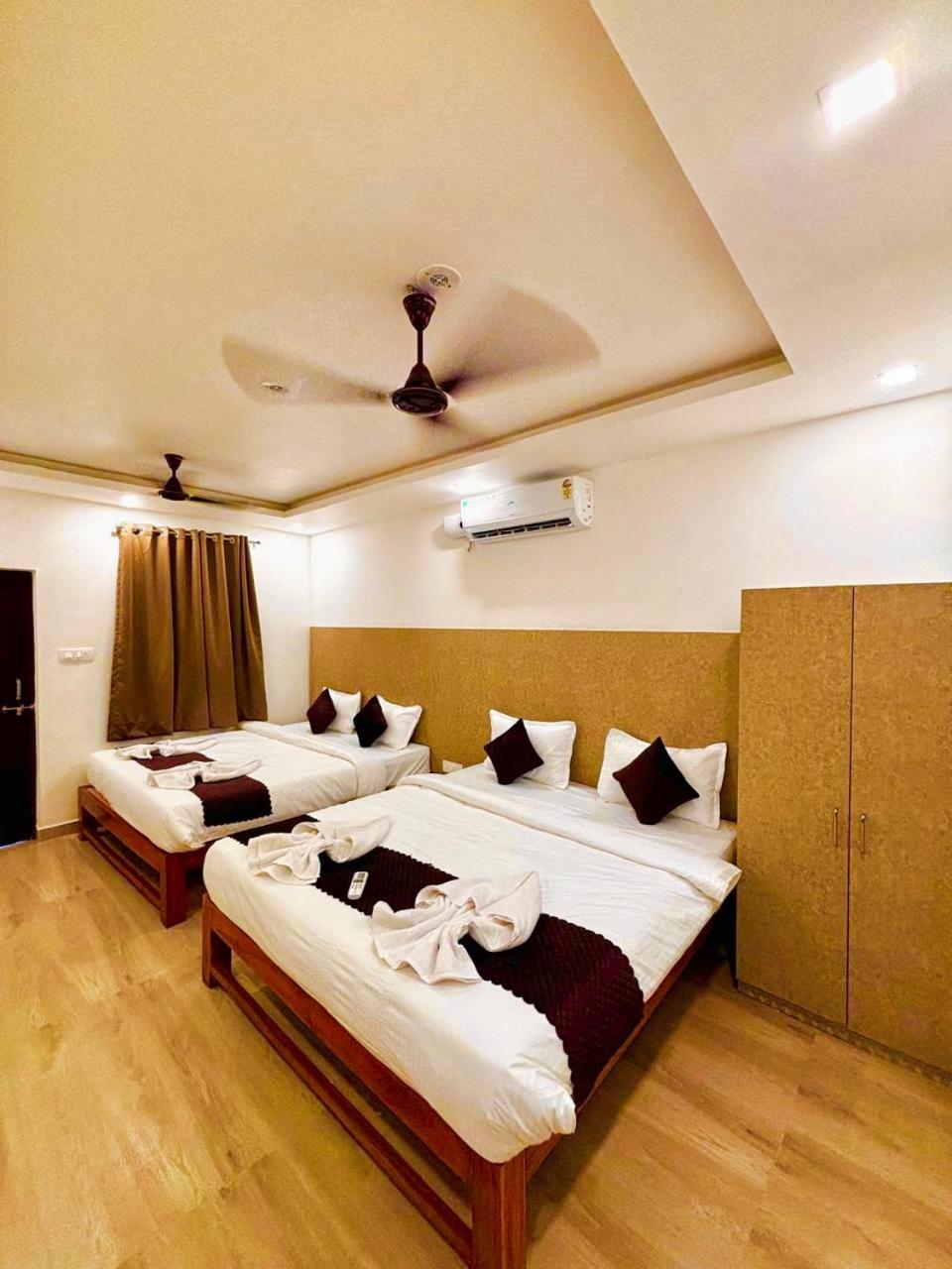 Baga Beach Way Exterior photo